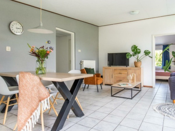 woonkamer 2 mh15.jpg woonkamer 2 mh15.jpg